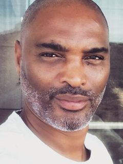 Джерард Буш