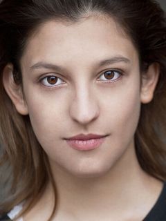 Сандра Асталош