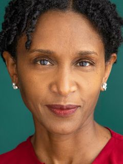 Максин Канлифф