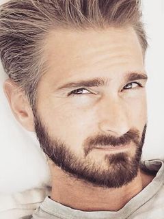 Кристофер Ренц