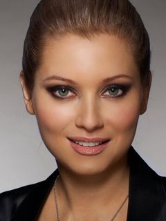 Лена Ленина
