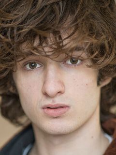 Илириан Буши