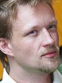 Виктор Таус