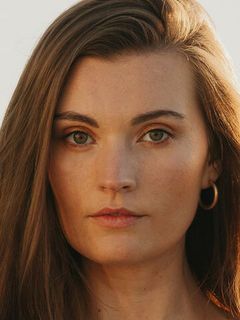 Анна Хиндман