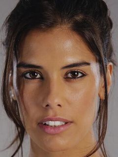 Изабела Валадейру