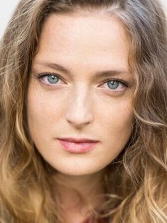 Анна Мануэлли