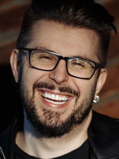 Евгений Толоконников