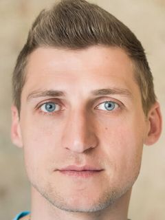 Владислав Хатаженков