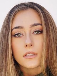 Stevie Doré