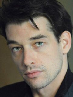 Саймон Боннель