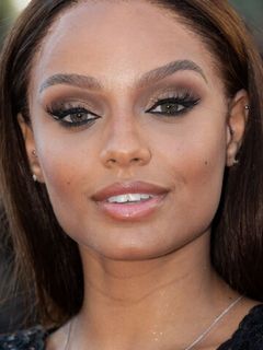 Alicia Aylies