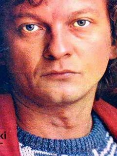 Роман Камински