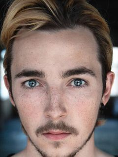 Камерон Геллер