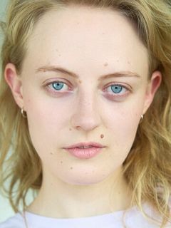 Каролине Хелльвиг