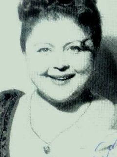 Марта Фонаи