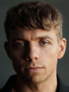 Сэм Бэйкер-Джонс