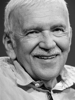 Душан Капралик