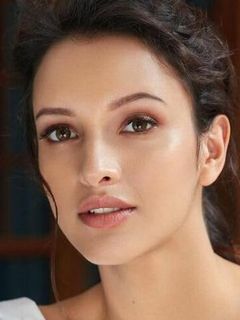 Трипти Димри