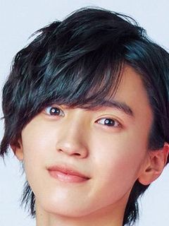 Сюнсукэ Митиэда