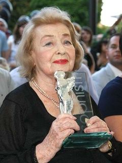 Нина Андрич