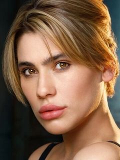 Микаэлла Расселл