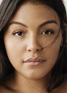 Палома Элсессер