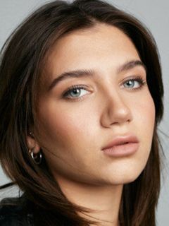 Мэдисон Льюис