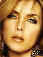 Лаура Флорес