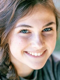 Алессандра Розенфельд