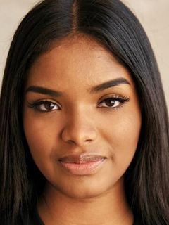 Джейд Варгас