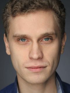 Дмитрий Маслов