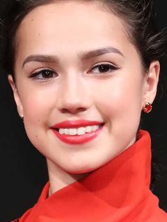 Алина Загитова