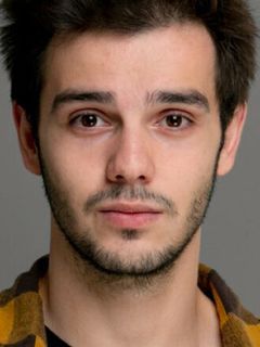 Таха Баран Озбек