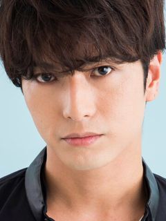 Юити Накамура