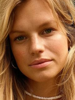 Nadine Leopold