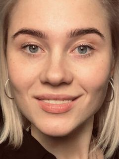 Анна Спирина