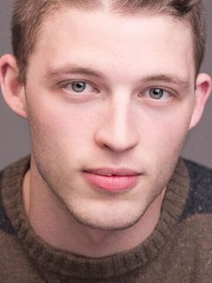 Taylor Bloom