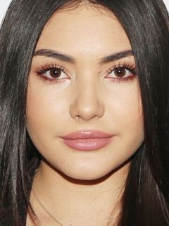 Atiana De La Hoya