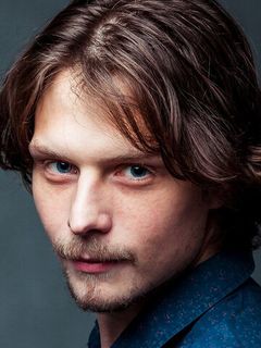 Николай Зверев