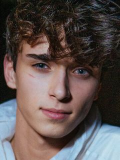 Josh Richards