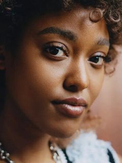 Арсема Томас