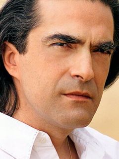 Фахир Атакоглу