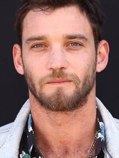 Дин Мирошников