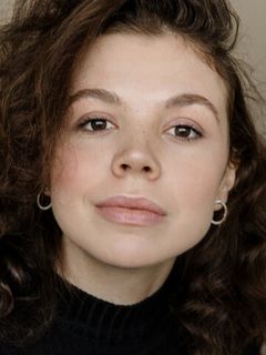 Анна Яковлева