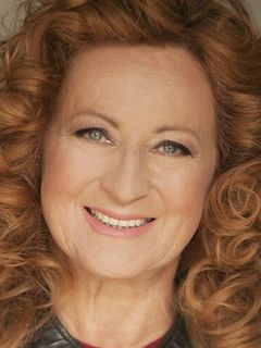 Симона Сташова