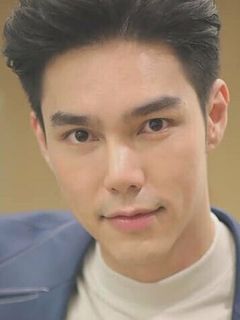 Китконг Кхамкритх