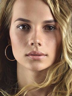 Анастасия Лошакова