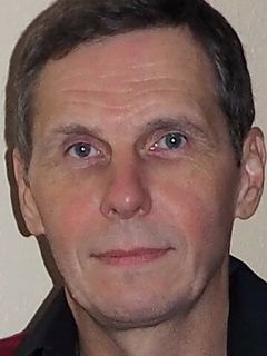 Олег Корпачев