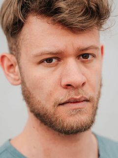 Гарет Макгрегор