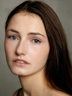 Элина Джексон